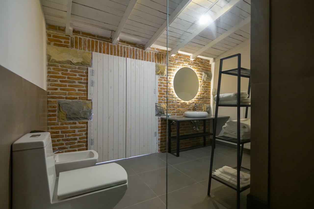 Barba Boutique Hotel Korce Esterno foto